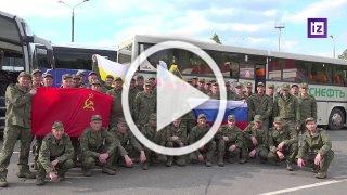 Видео с российскими военными, вернувшимися из украинского...