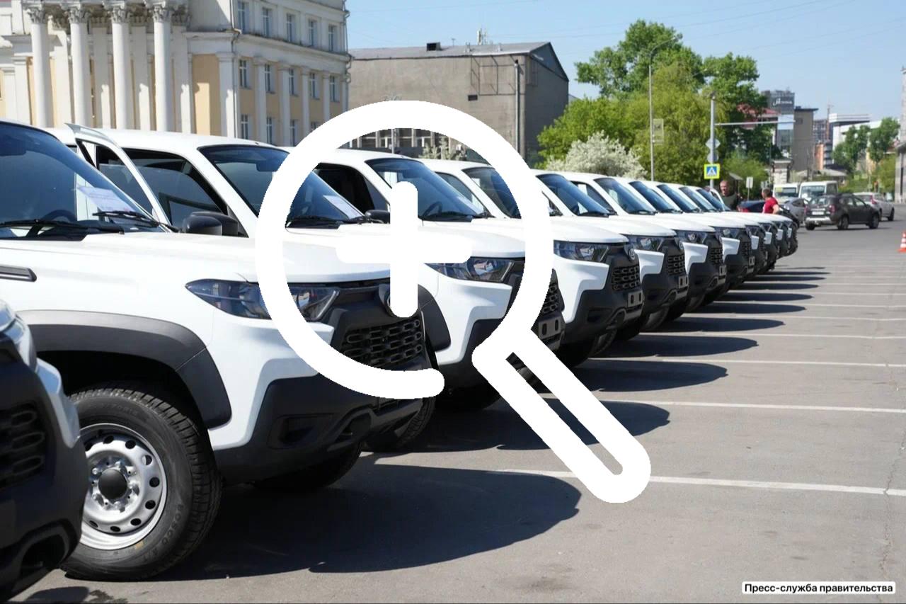 7 новых машин пополнили автопарк медицинских учреждений...