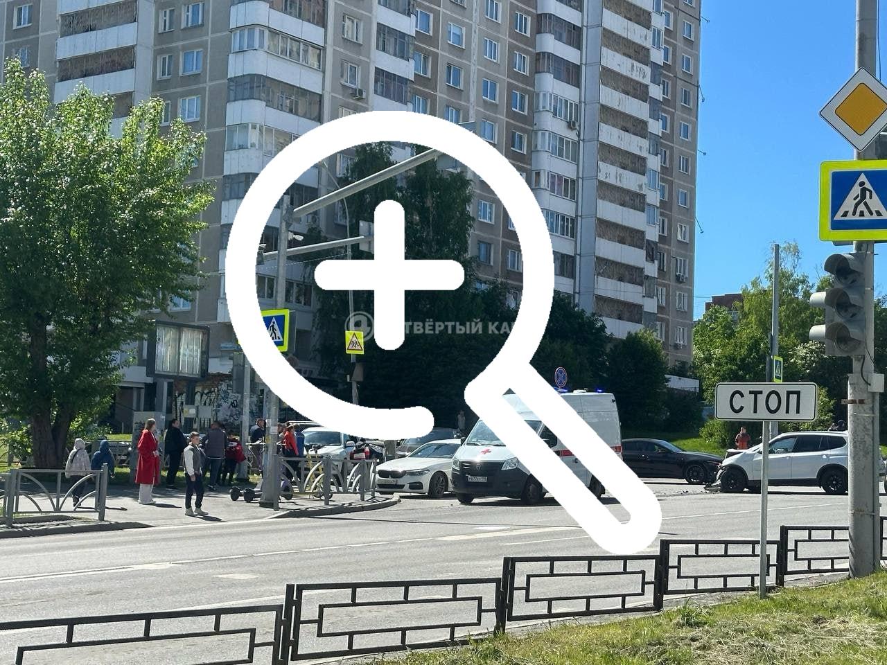 Авария на Куйбышева/Шейнкмана: столкнулись минимум три авто