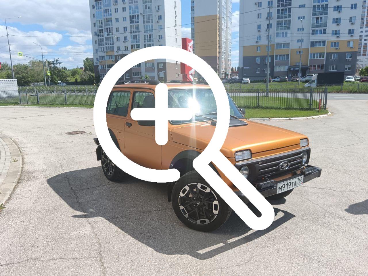 В сети появились фотографии Lada Niva Sport с матовым...