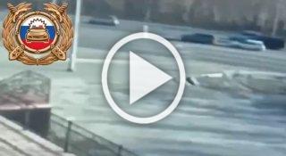 На Камчатке 83-летний мужчина погиб под колёсами...