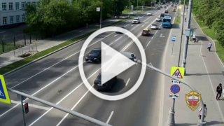 В Москве полицейские пресекли поездку мужчины на моноколесе, создававшего аварийные ситуации