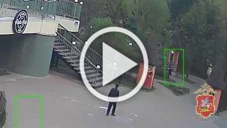В Наро-Фоминске мужчина спас пенсионерку от потери двух миллионов рублей.