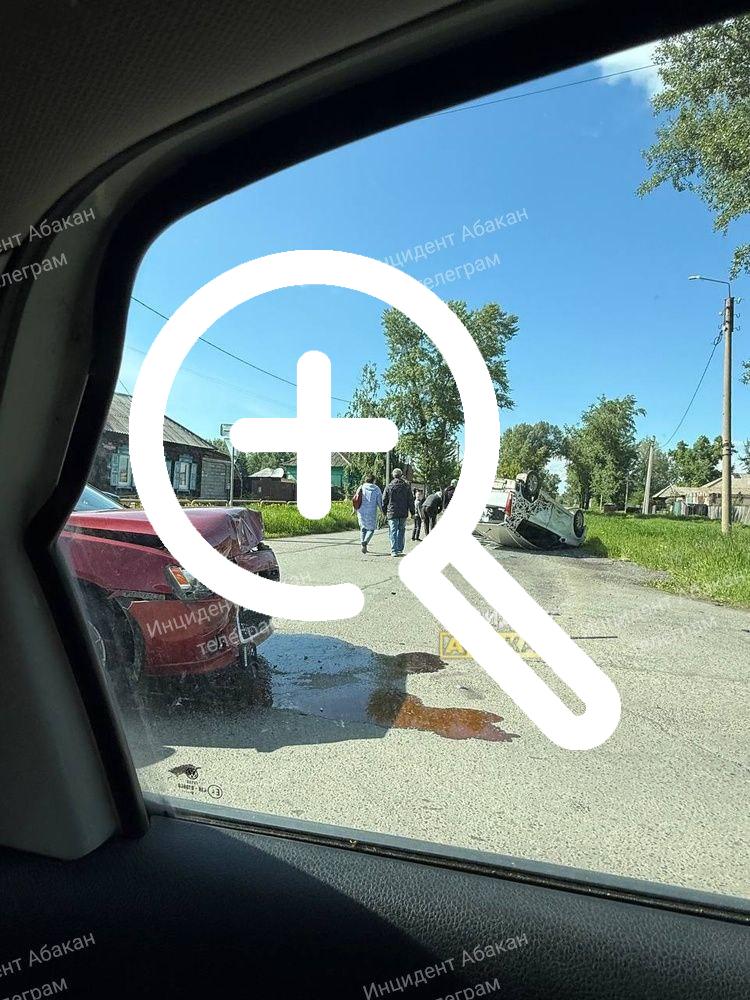 ДТП на перекрестке ул. Гоголя - Котовского. 🇷🇺 Источник:...