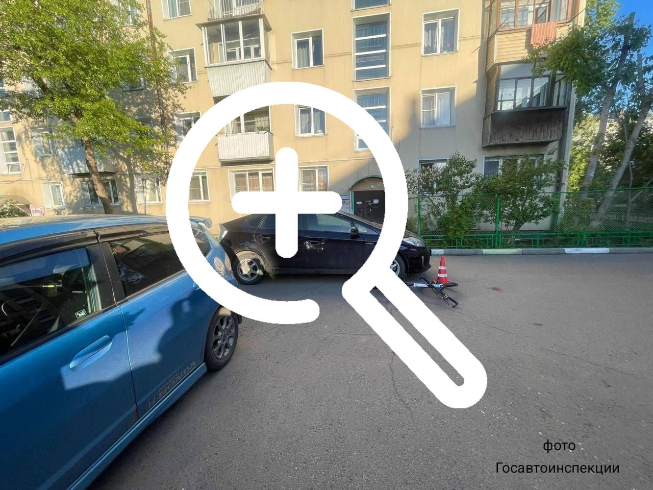 Четверо несовершеннолетних попали под колеса авто за 2...