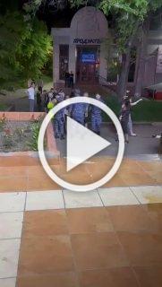 пьяное быдло — одной дебоширке чуть не прострелили голову.