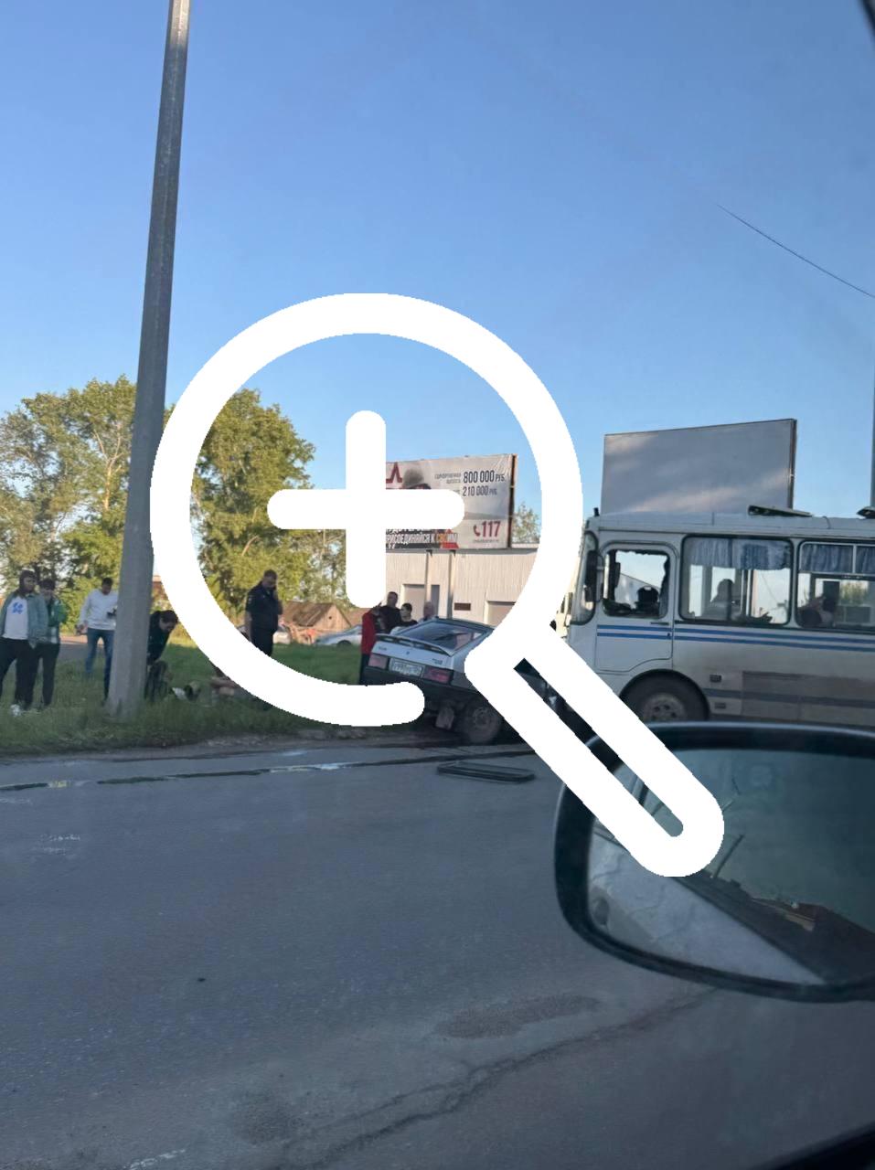 И снова серьезное ДТП на ул. Некрасова, перед виадуком 🇷🇺...