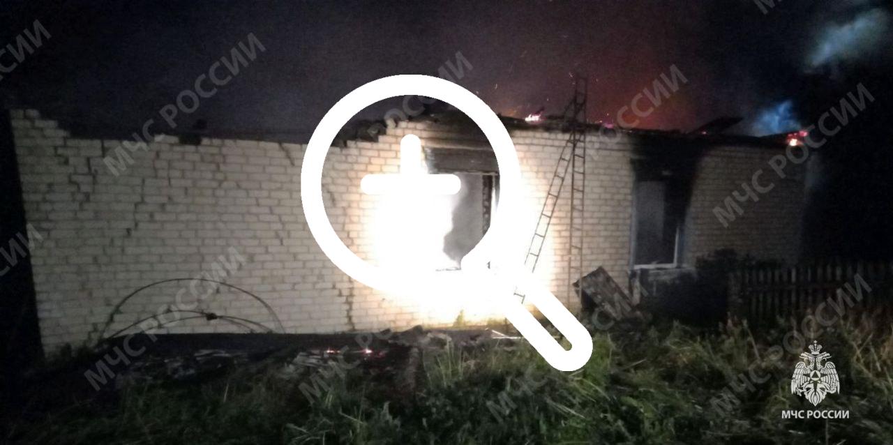 В Дубровском районе на пожаре погибли женщина и мужчина