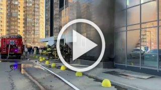 В Иркутске рано утром загорелось подвальное помещение в...