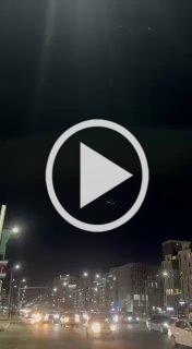 В небе над Казахстаном были замечены яркие летящие объекты.
