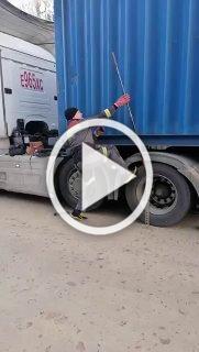 Чем больше рычаг тем меньше надо усилий. 🚘 Источник: АВТО...