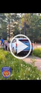 Очевидец заснял на камеру грубое нарушение ПДД, как...