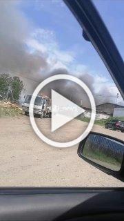 Пилорама горит на Балтыме. Площадь пожара — 750 квадратов...