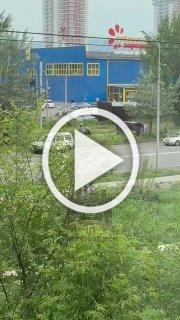 Водитель не справился с управлением и вылетел с дороги и...