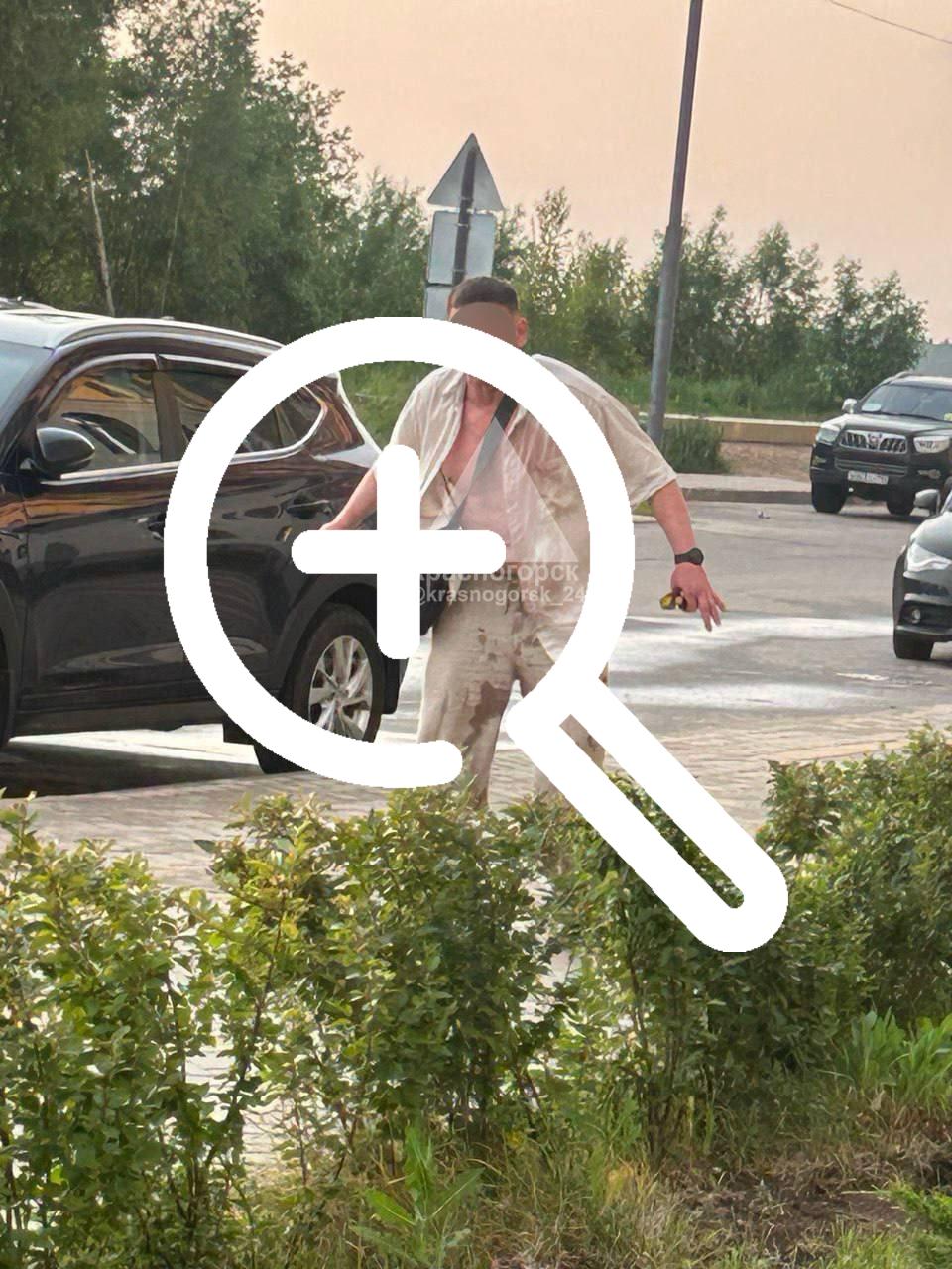 В Красногорске сумасшедший набросился с ножом на местных жителей