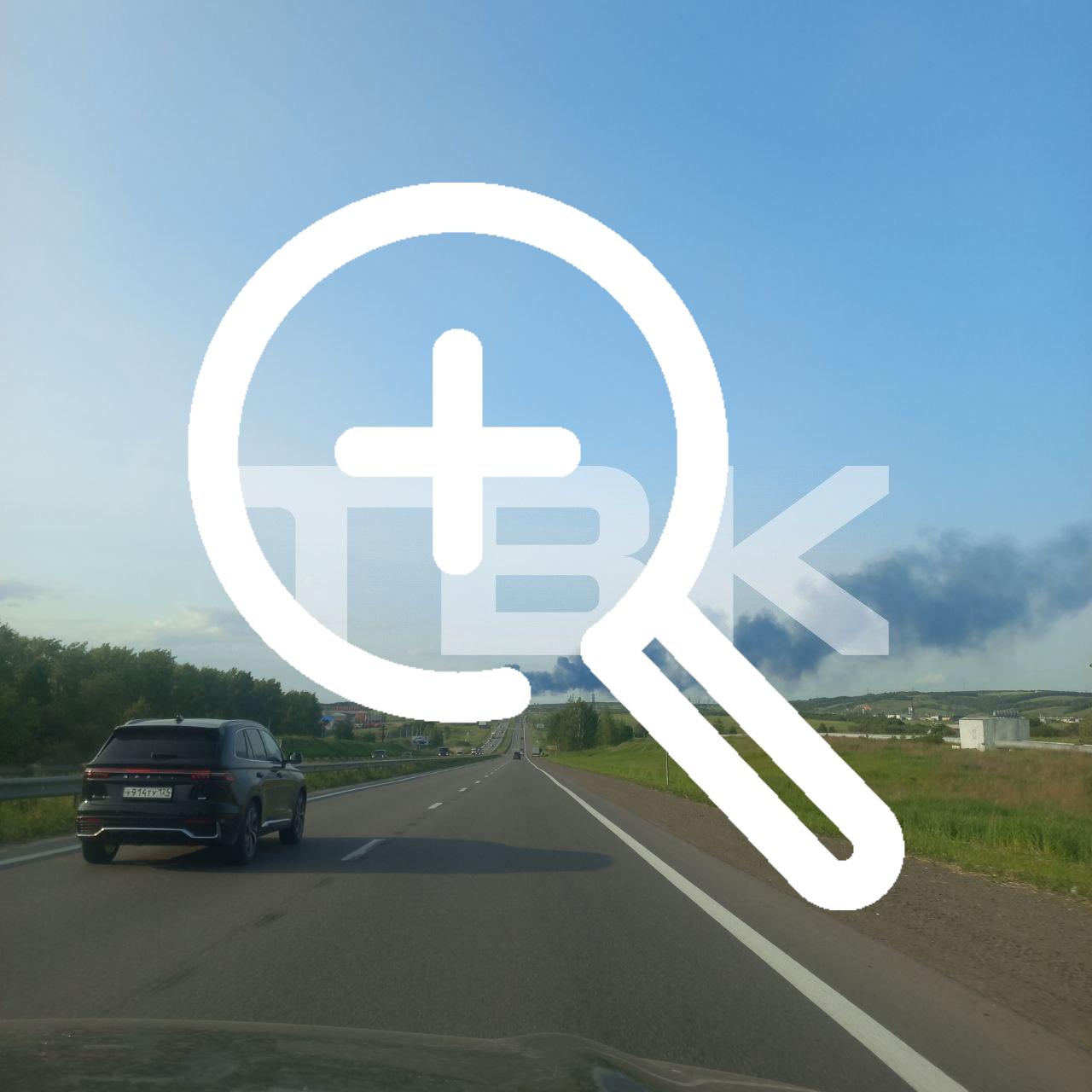 Цистерна с топливом горит за Солнечным