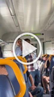 Красноярцы спели душевную песню ко Дню России прямо в...