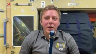 Космонавт из Красноярского края Кирилл Песков продолжает рассказывать в своем блоге о жизни на МКС.