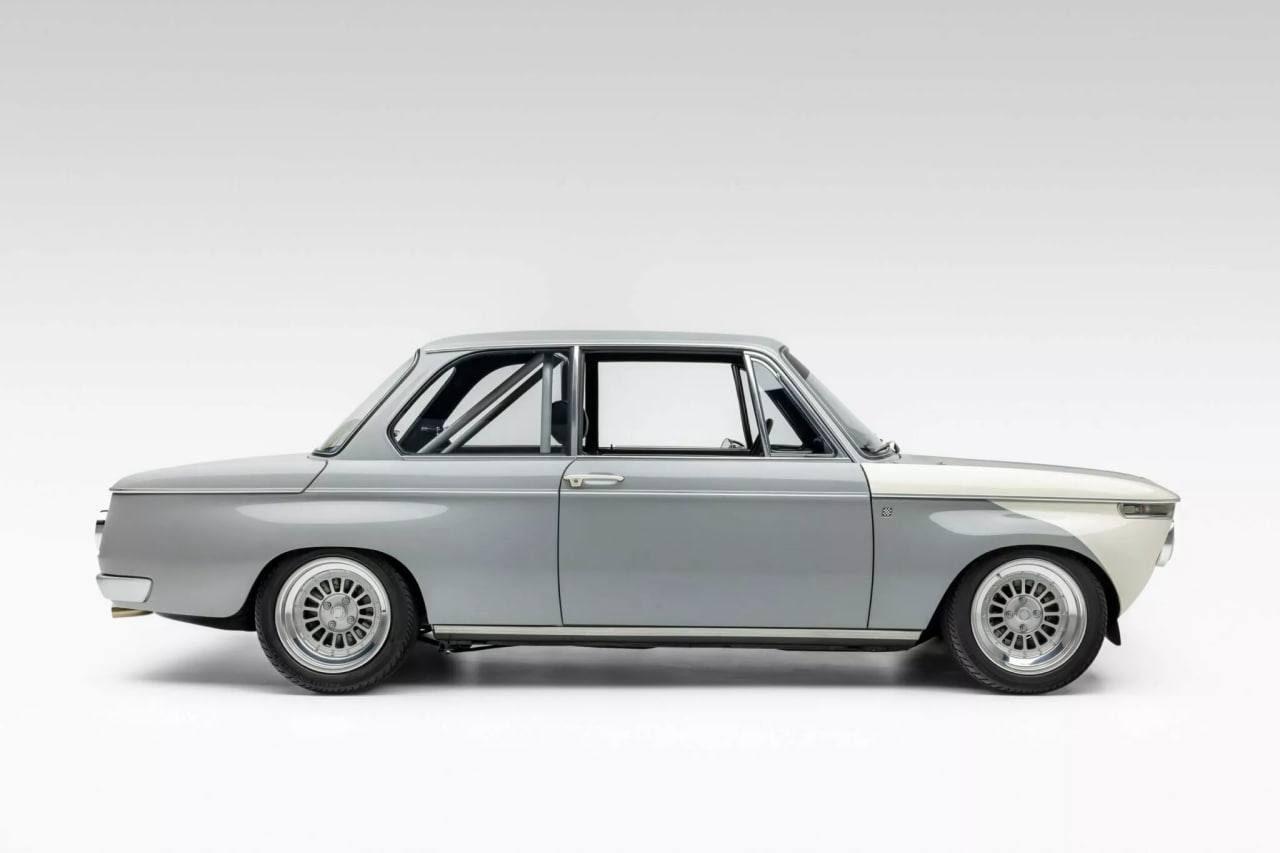 Компания Son of Cobra, известная своими сёрфбордами, занялась рестомодами BMW.