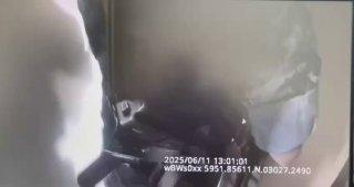 Эпичное видео с крыши петербургской многоэтажки:...