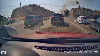 Автобус с пассажирами загорелся на ходу в Новокузнецке