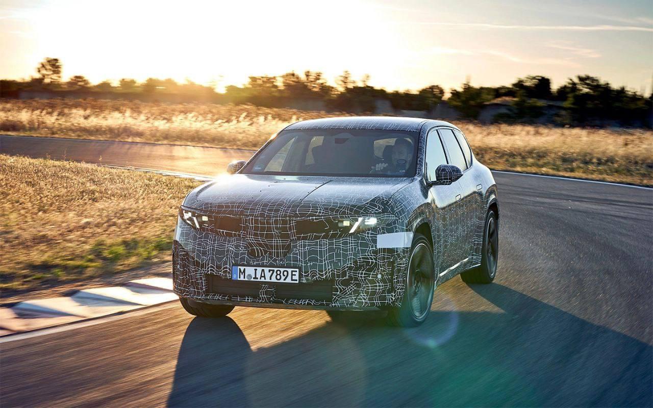 BMW IX3 получит поддержку искусственного интеллекта Самая...
