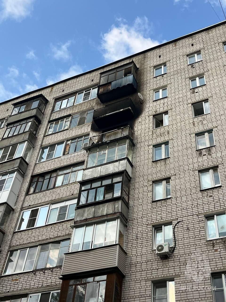 Геймер спалил балкон из-за страсти к компьютерным играм и курению