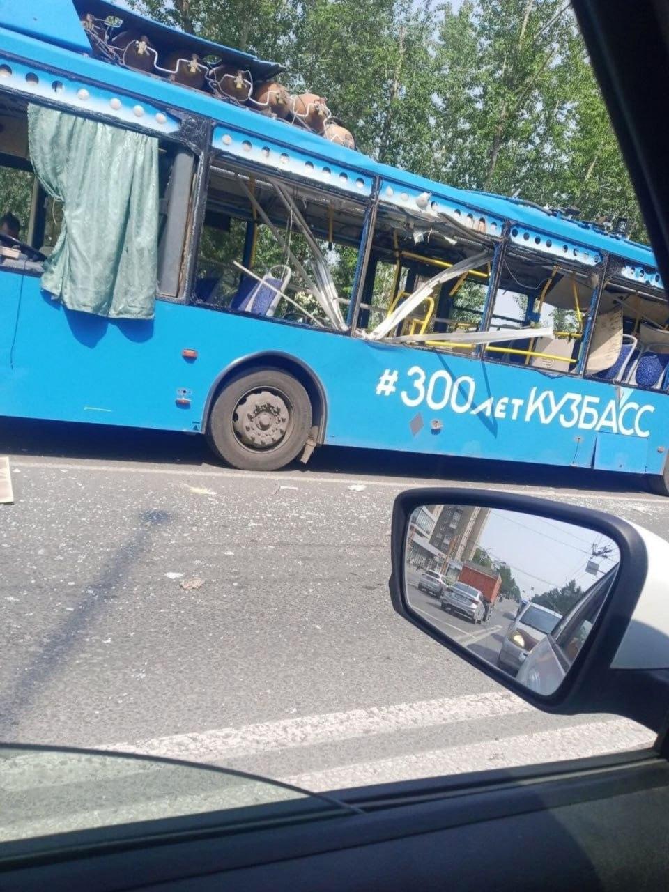 Три человека пострадали при взрыве газа в автобусе в Кемерове