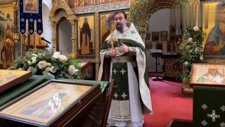 «Похоронила мужа и похоронила свое сердце вместе с ним»: священник Ткачев призвал овдовевших женщин не выходить замуж снова