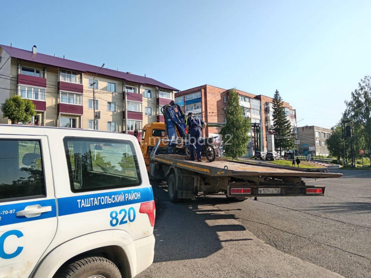В Темиртау 13-летний подросток попался за рулём мотоцикла