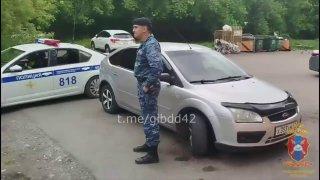 В Кемерове автоинспекторы задержали автомобиль должника с долгом более 100 тысяч рублей