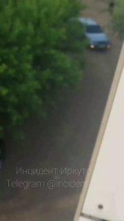 Утренний беспредел... один побежал за женщиной с...
