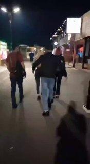 В Москве мигрант исподтишка шлепает по попе девушек в метро, а после забавы ради выставляет эти ролики в TikTok