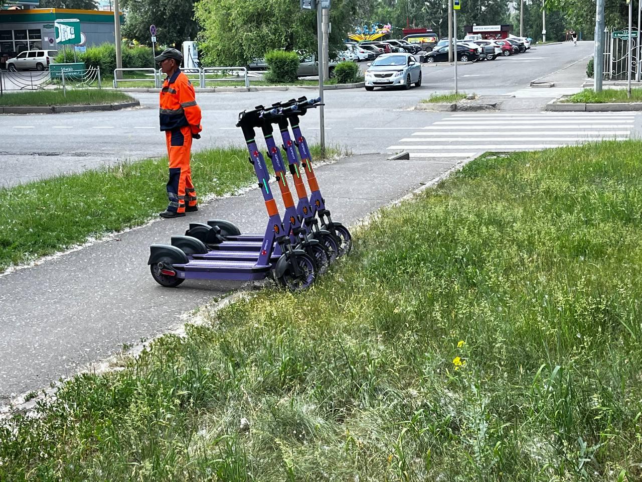Правила одинаковы для всех: вывоз самовольно размещённых СИМ продолжается