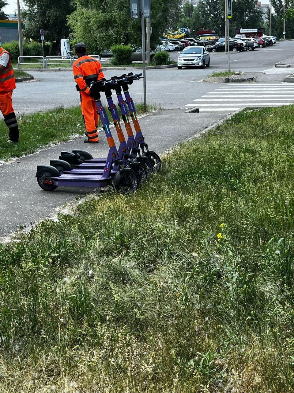 Правила одинаковы для всех: вывоз самовольно размещённых СИМ продолжается