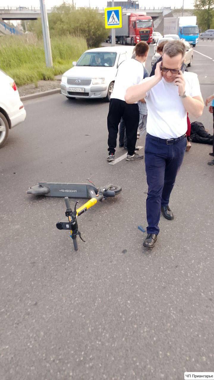 СМИ: 15-летний подросток серьезно пострадал в ДТП во Втором Иркутске