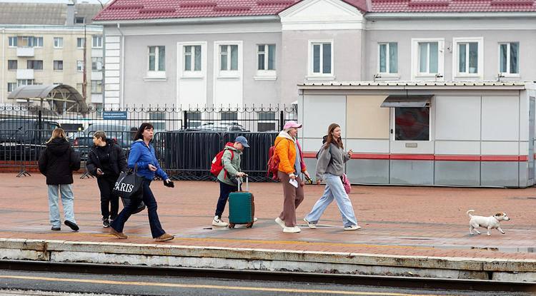 200 жителей Белгородской области из приграничных районов отправили на отдых в Тверскую область и Краснодарский край.