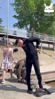 На Ангаре сегодня проходит большая уборка: волонтёры собирают мусор на суше,...