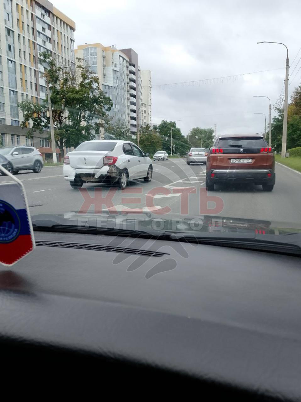 На проспекте Б. Хмельницкого произошло массовое ДТП в районе ул. Мичурина