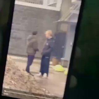В Уфе подростку сломали нос из-за переписки с девушкой. Его позвали разобраться один на один, а в итоге пришла толпа
