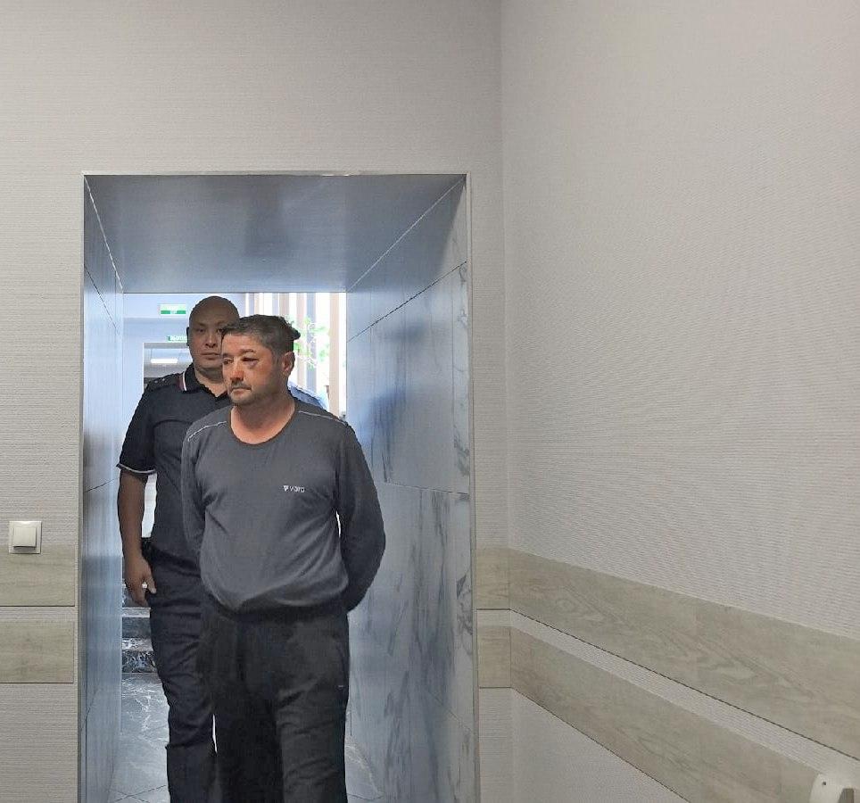 Суд отправил в СИЗО до 21 августа обвиняемого в попытке изнасилования...