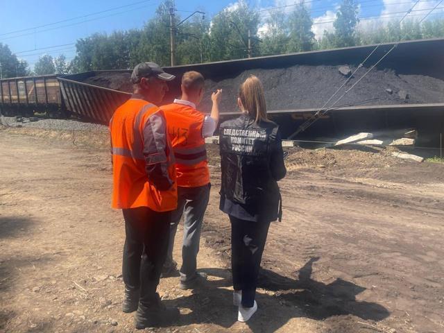 В Новосибирской области следователи СК России устанавливают обстоятельства происшествия на железной дороге