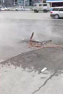 Улицу Кошурникова подтопило кипятком