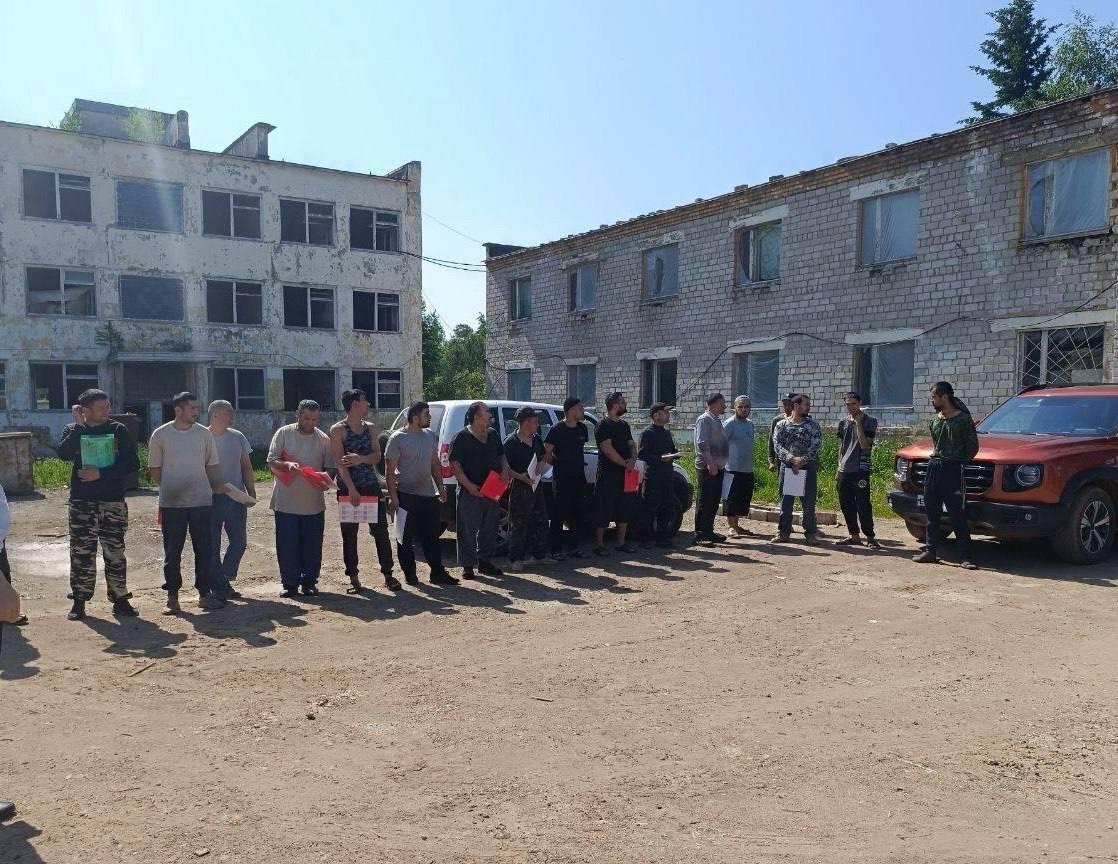 В Иланском районе сотрудники полиции провели рейд в рамках профилактического...
