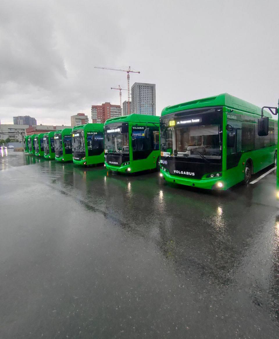 Екатеринбург получил 15 новых больших автобусов Volgabus Вместимостью 180...