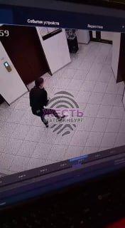 Война яиц в многоэтажке на Амундсена, 7: из-за неправильной парковки конфликт...