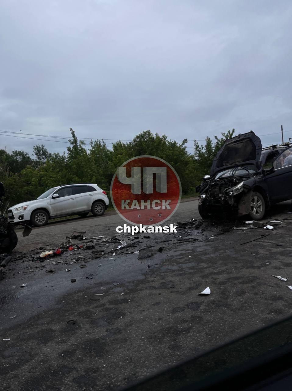 Лобовое ДТП на 6км Тасеевского тракта. В ДТП пострадало четверо человек,...