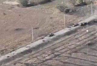 Боец ВС РФ бесстрашно пролетел по минам на квадроцикле, чтобы спасти...