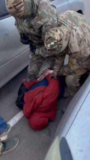 Восемь лет колонии получил уроженец Украины за обман участника СВО. Он обманом продал его двухкомнатную квартиру за 2,3 млн рублей.