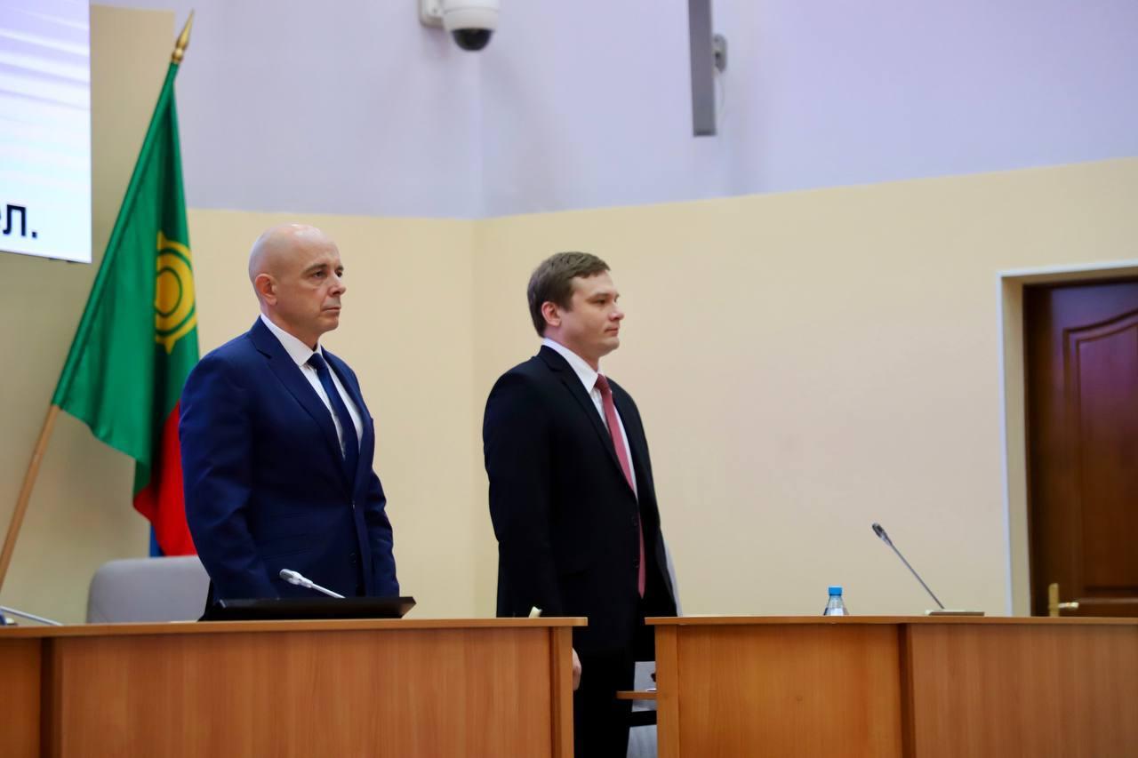 Глава Хакасии наложил вето на закон об одноуровневой системе местного самоуправления